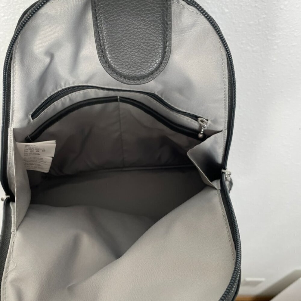Baggallini Metro Backpack Grey Sterling shimmer Backpack Crossbody Bag - Picture 13 of 16